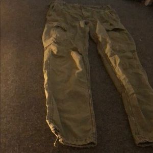 Green American Eagle Cargo Pants